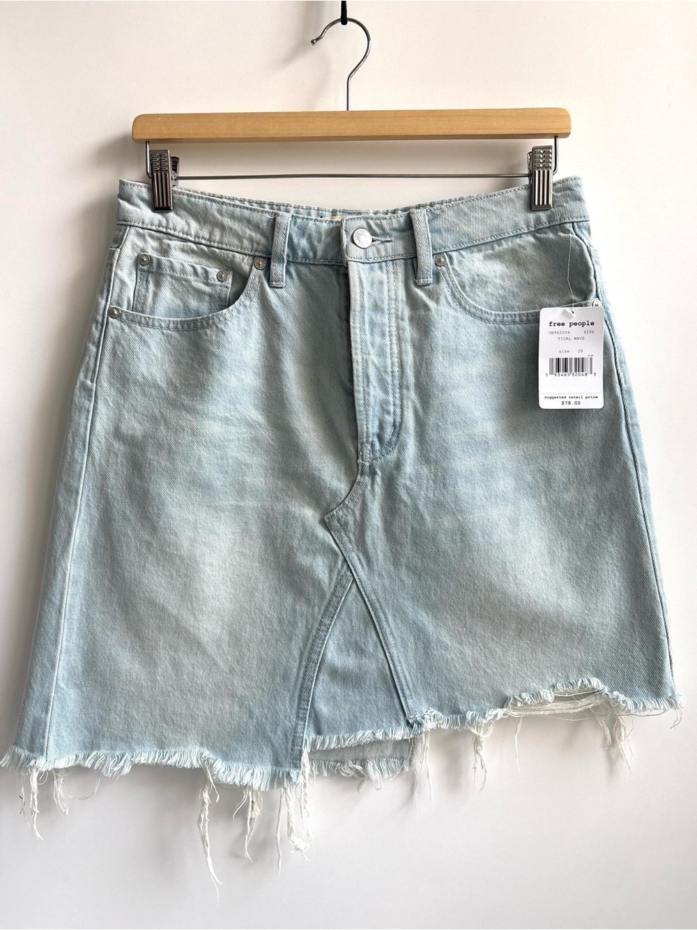 Free People Tidal Wave Going Rogue Denim Jeans Mini Skirt Size 28